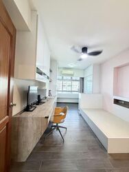 Blk 647 Pasir Ris Drive 10 (Pasir Ris), HDB Executive #581116211